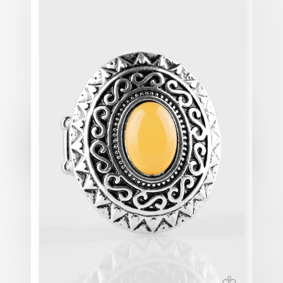 paparazzi Jewelry - Hello. Sunshine Yellow Ring Silver 💛 ✨️